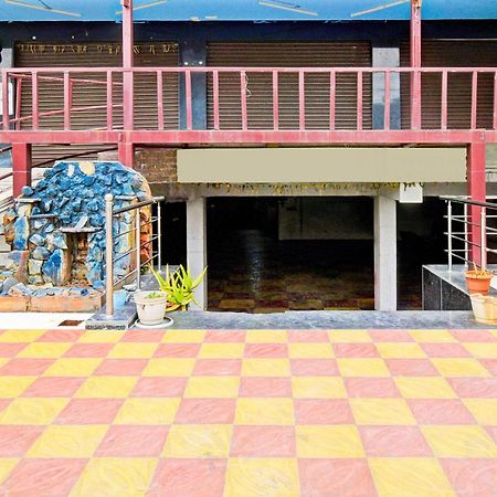 Super Townhouse Mancherial Mancherāl Екстериор снимка